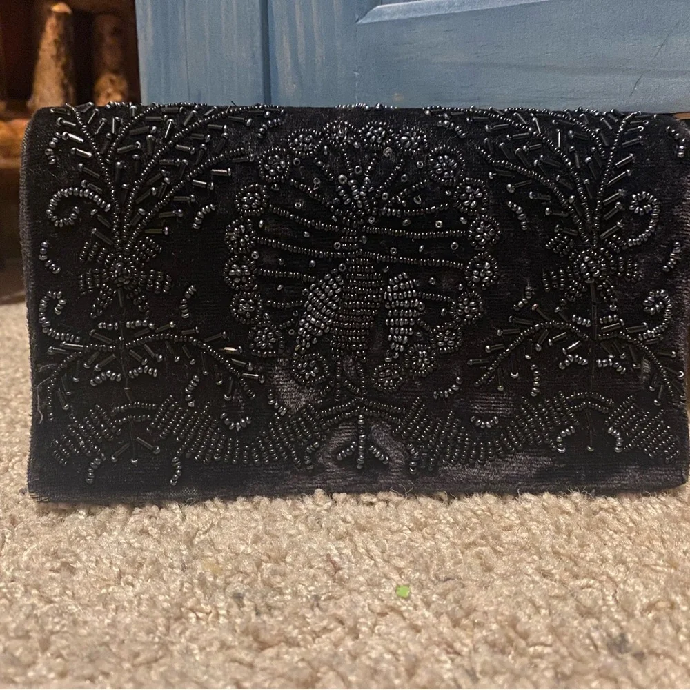 Vintage Velvet purse - Picture 1 of 6